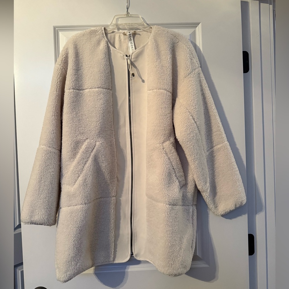 Lululemon Rare Collarless Textured Fleece Full Zip NWT Size 10